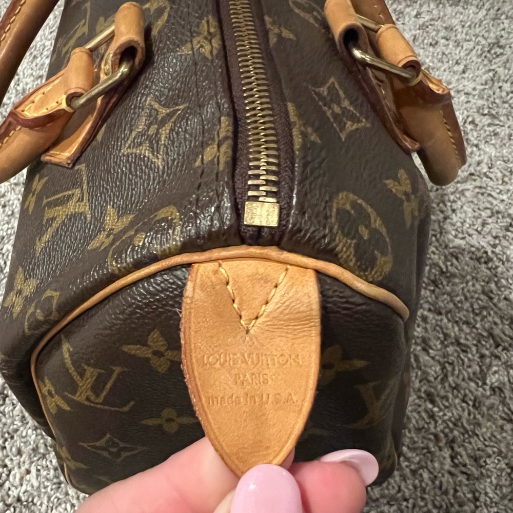 Louis Vuitton Speedy